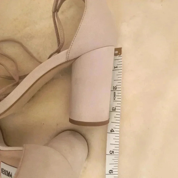 Steve Madden Neutral Heel Sandal - Picture 5 of 7